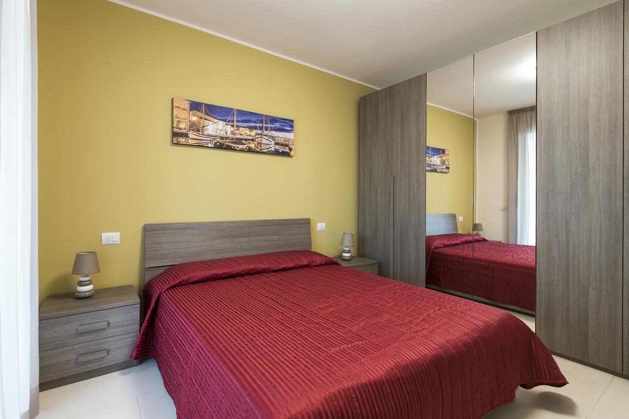 Aparthotel Residenza Riva Azzurra à Rimini Extérieur photo