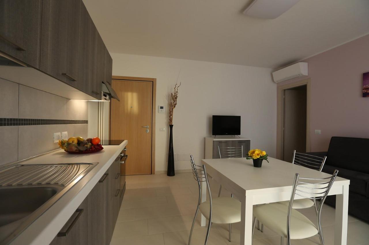 Aparthotel Residenza Riva Azzurra à Rimini Chambre photo